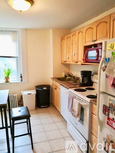 11 Gorham St 1 Apartment for Rent - Photo gallery 3