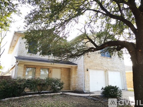 5805 Speyside Dr 4 Beds Apartment for Rent