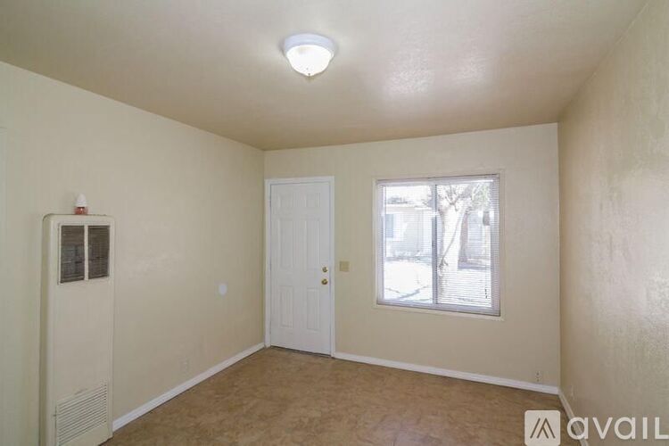 1839 Elm St 1 Apartment for Rent - Photo gallery 4