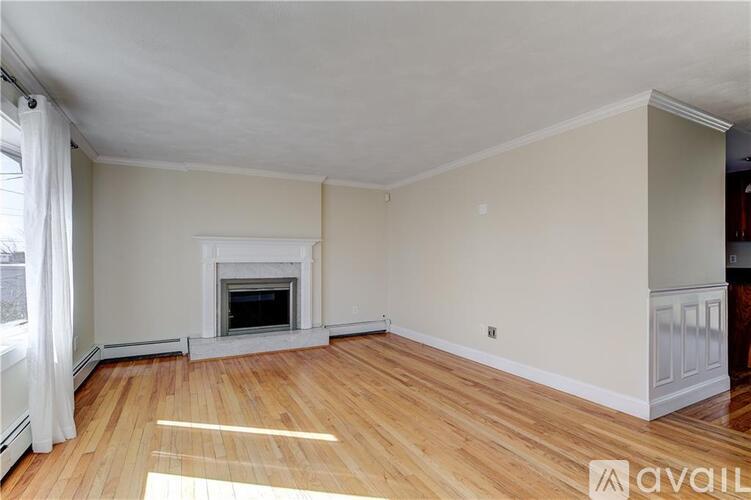 76 Norseman Drive 3 Beds Single Family Home for Rent - Photo gallery 3