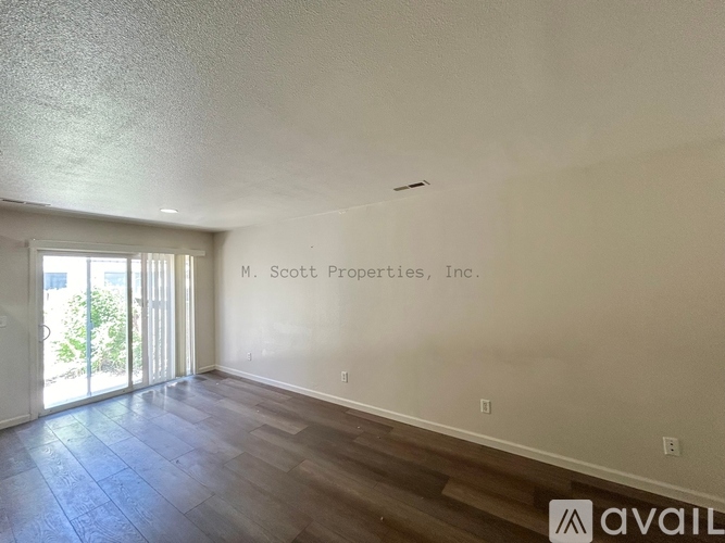105 Justin Ln 3 Beds Townhouse for Rent - Photo gallery 2