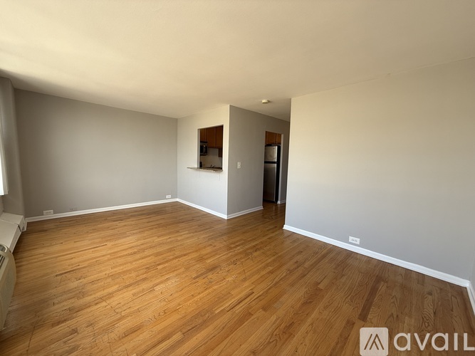 5650 N Sheridan Rd Studio Apartment for Rent - Photo gallery 2