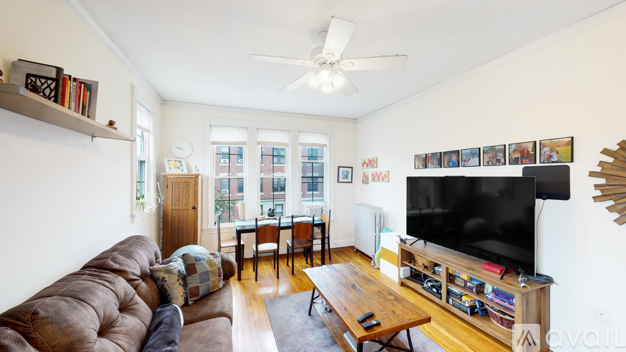 15 Glenville Ave 1 Apartment for Rent - Photo gallery 3