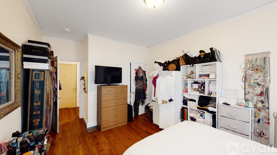 15 Glenville Ave 1 Apartment for Rent - Photo gallery 5