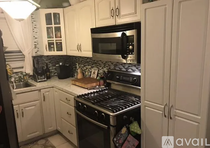 118 Coale Ave 3 Beds Single Family Home for Rent - Photo gallery 2