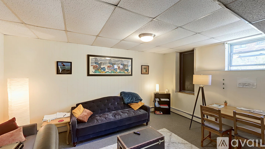 15 Glenville Ave 1 Apartment for Rent - Photo gallery 2