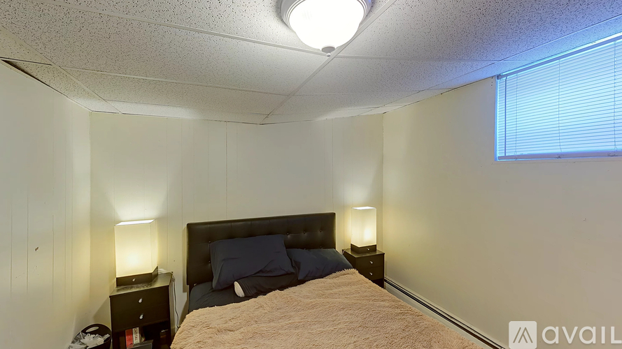 15 Glenville Ave 1 Apartment for Rent - Photo gallery 5