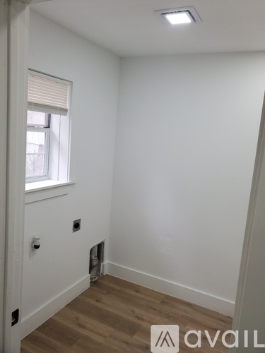 2825 Bideker Ave 3 Beds Single Family Home for Rent - Photo gallery 3