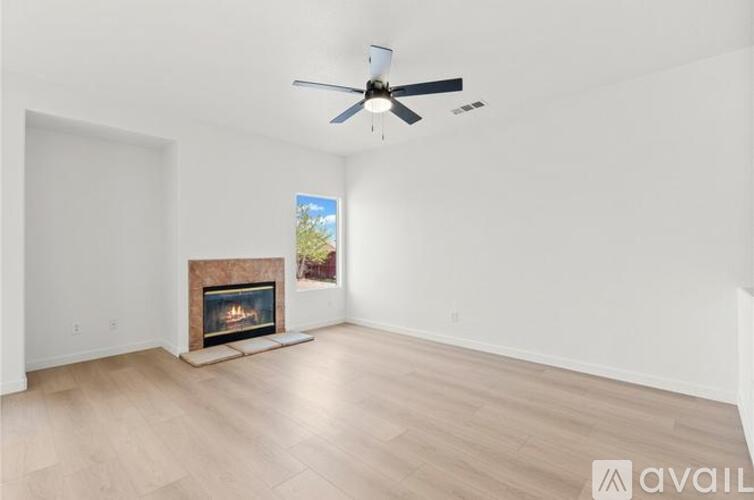 13254 Sandia Circle 4 Beds Single Family Home for Rent - Photo gallery 2