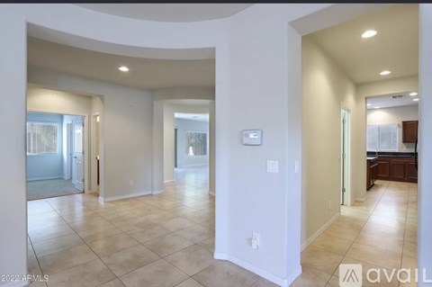 6328 West Victory Way 5 Beds Apartment for Rent
