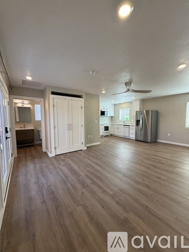 350 Cole B Avenue Studio Apartment for Rent