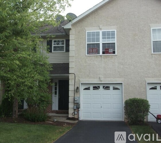 108 Fairway Drive 3 Beds Single Family Home for Rent - Photo gallery 1