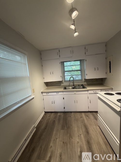 2114 Ferrol St 2 Beds Apartment for Rent - Photo gallery 5