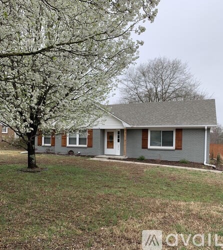 804 E John St 3 Beds Apartment for Rent