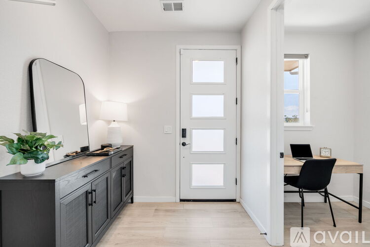 5125 Queen Court 3 Beds Single Family Home for Rent - Photo gallery 3