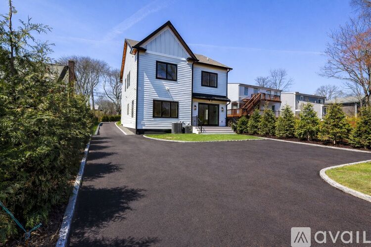 173 Belltown Road 6 Beds Single Family Home for Rent - Photo gallery 3