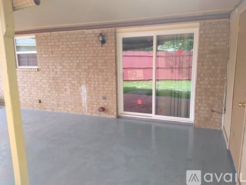 4127 Altamesa Boulevard 3 Beds Apartment for Rent