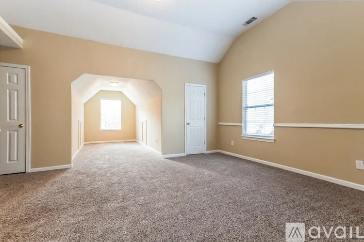 14801 25th Avenue Ct E 4 Beds Single Family Home for Rent - Photo gallery 4