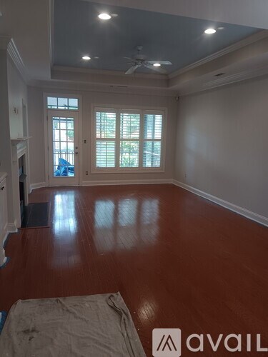 5024 Gorham Ave 4 Beds Apartment for Rent