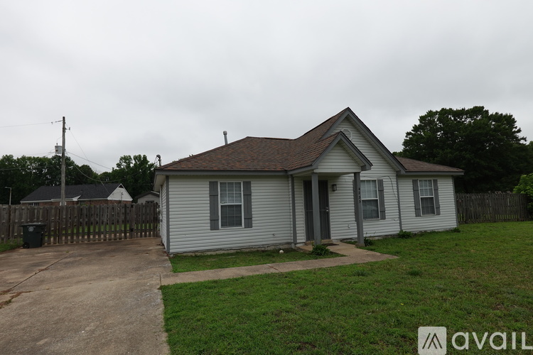 4235 Wagon Trail Cove 3 Beds Single Family Home for Rent - Photo gallery 3