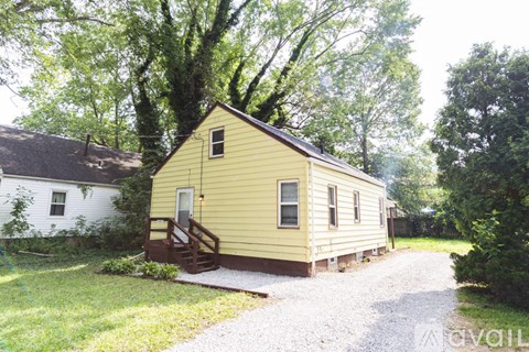 1047 Yukon Ave 3 Beds Apartment for Rent