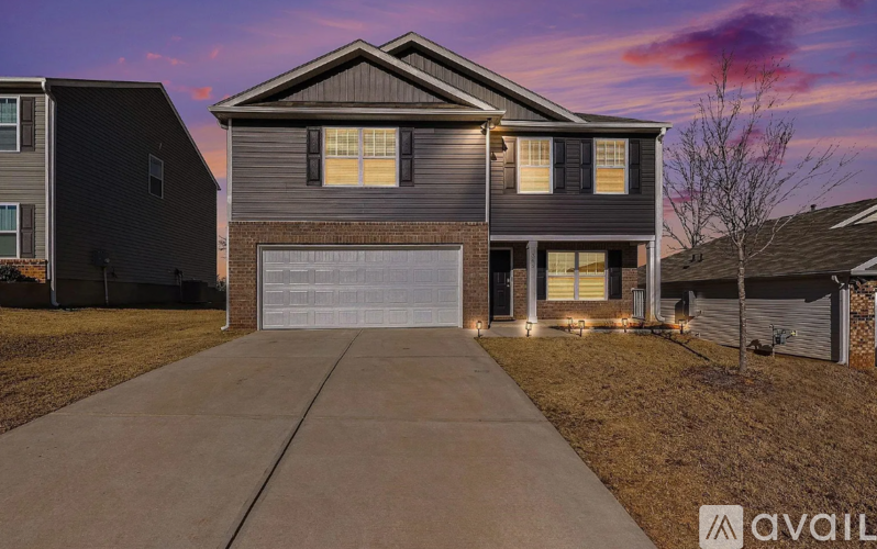 365 Valencia Circle 4 Beds Single Family Home for Rent - Photo gallery 1