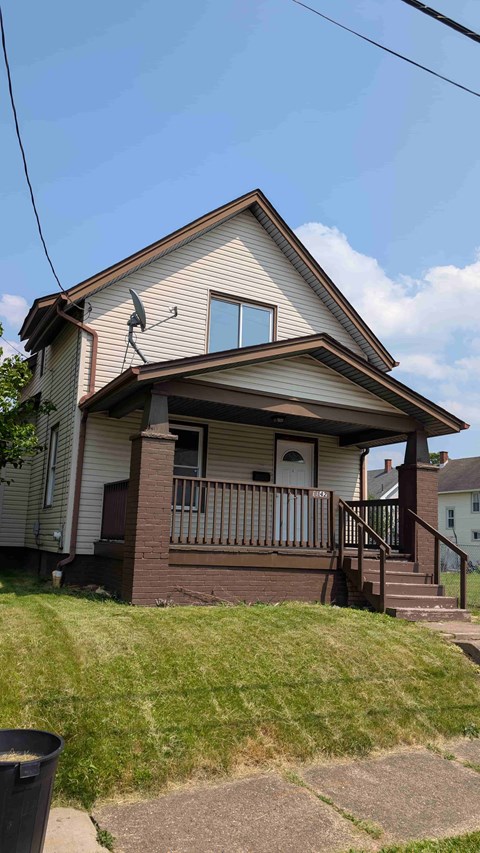 1142 Bedford Ave SW 2 Beds Apartment for Rent