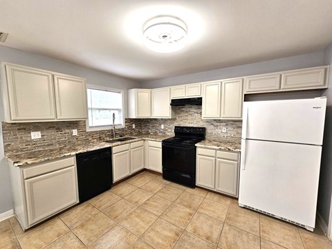 4653 Perkins Road 3 Beds Apartment for Rent