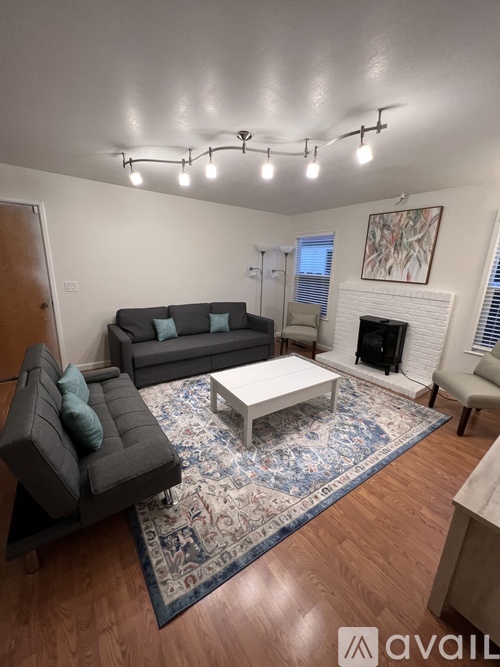 3126 Crestview Ct 1 Apartment for Rent - Photo gallery 3