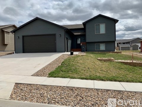 1235 Kodiak Dr 4 Beds Apartment for Rent