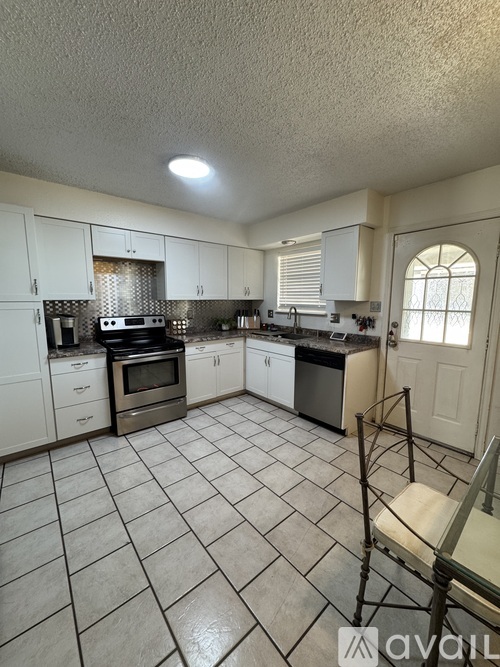 2918 Piedras Road 3 Beds Single Family Home for Rent - Photo gallery 3