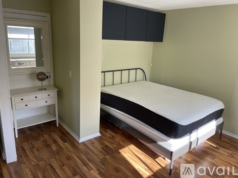 6429 83Rd Court North 2 Beds Apartment for Rent
