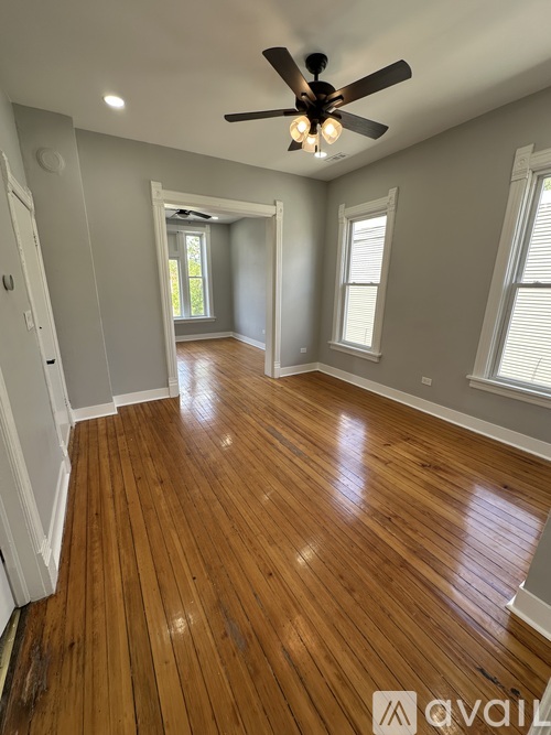 727 E 89th St 3 Beds Apartment for Rent - Photo gallery 3
