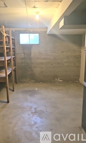 323 East Harrison Avenue Unit B 2 Beds Apartment for Rent