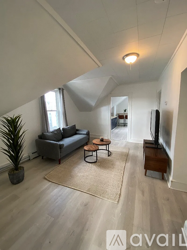 52 Bellevue Ave 2 Beds Apartment for Rent - Photo gallery 3