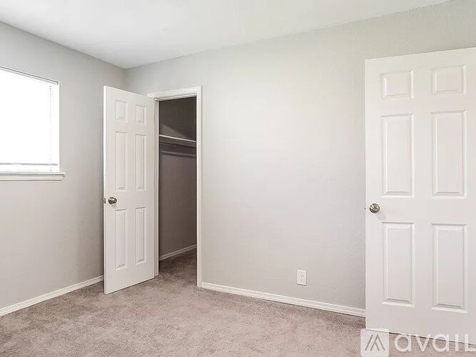 9300 Lillian Ln 3 Beds Single Family Home for Rent - Photo gallery 5