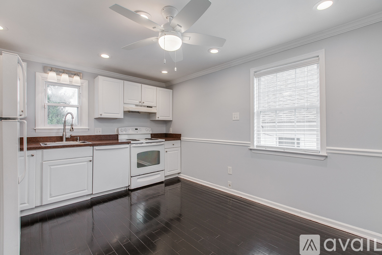 408 Sherman Ave 3 Beds Apartment for Rent - Photo gallery 1