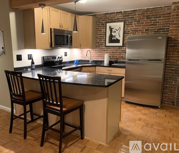 105 West Merrimack Street 1 Condo for Rent - Photo gallery 2