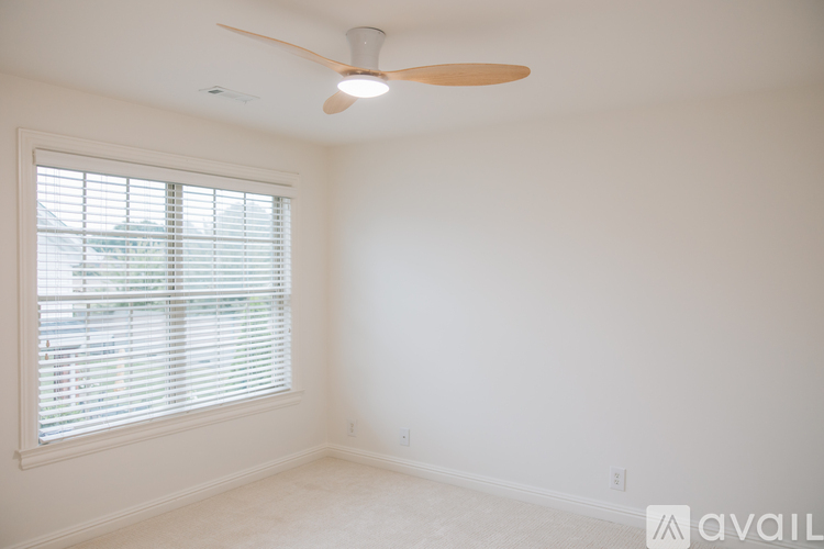 5304 Wolfpen Woods Dr. 4 Beds Single Family Home for Rent - Photo gallery 2