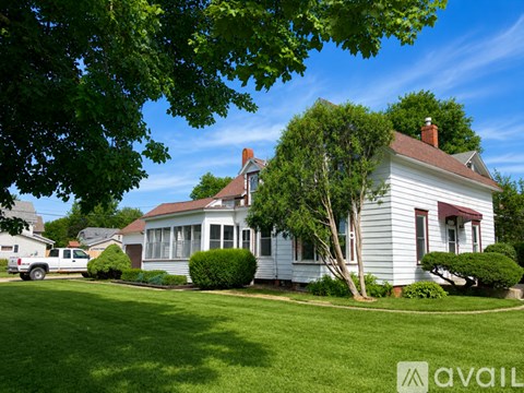 1007 Spring St 5 Beds Apartment for Rent