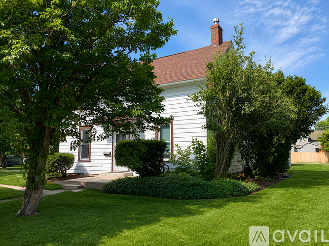 1007 Spring St 5 Beds Single Family Home for Rent - Photo gallery 3