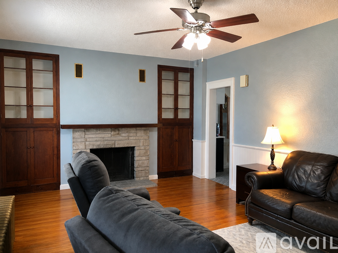 1007 Spring St 5 Beds Single Family Home for Rent - Photo gallery 5