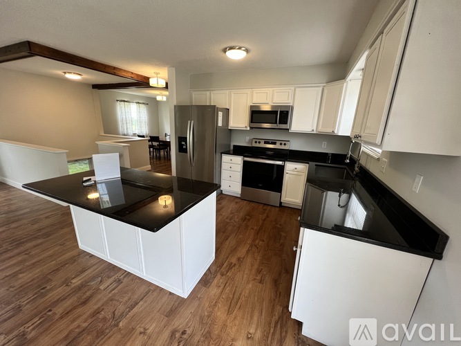 2405 Bishops Bridge Rd 3 Beds Single Family Home for Rent - Photo gallery 4