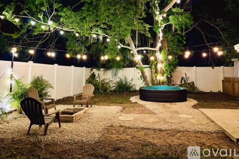 2712 47Th St W 3 Beds Apartment for Rent