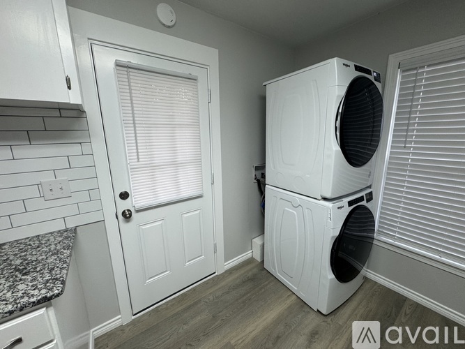 1320 North Travis Street 2 Beds Single Family Home for Rent - Photo gallery 4