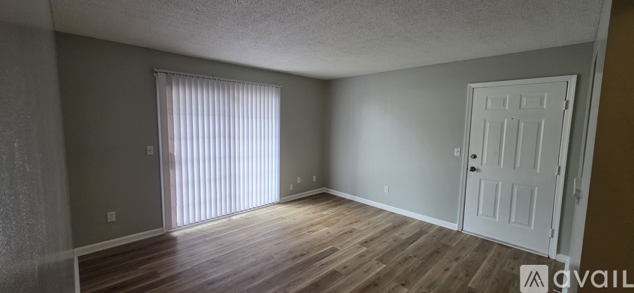 5637 Hornaday Road 2 Beds Condo for Rent - Photo gallery 3