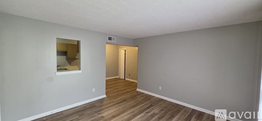 5637 Hornaday Road 2 Beds Condo for Rent - Photo gallery 4
