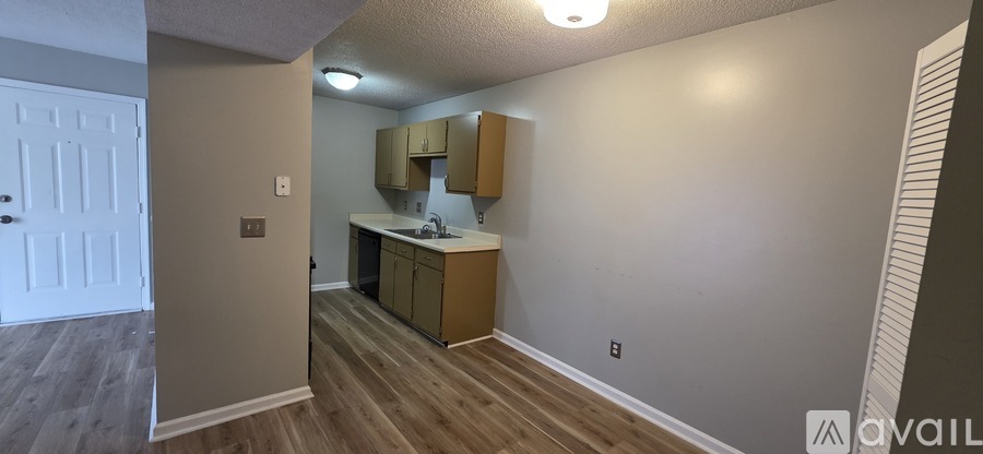 5637 Hornaday Road 2 Beds Condo for Rent - Photo gallery 5