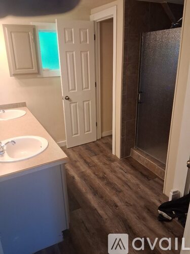 2507 South Canyon Street 3 Beds Single Family Home for Rent - Photo gallery 4