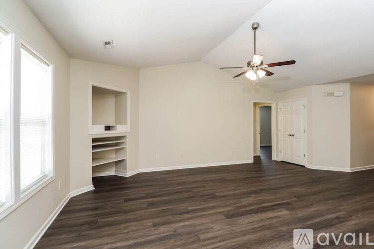 9925 Orchard Grass Ct 3 Beds Single Family Home for Rent - Photo gallery 3